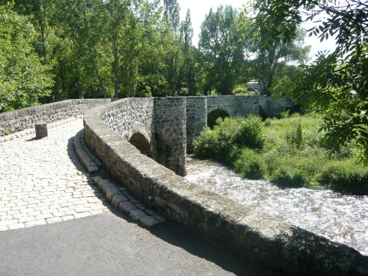 شقة Le Petit Dyke Le Puy-en-Velay المظهر الخارجي الصورة
