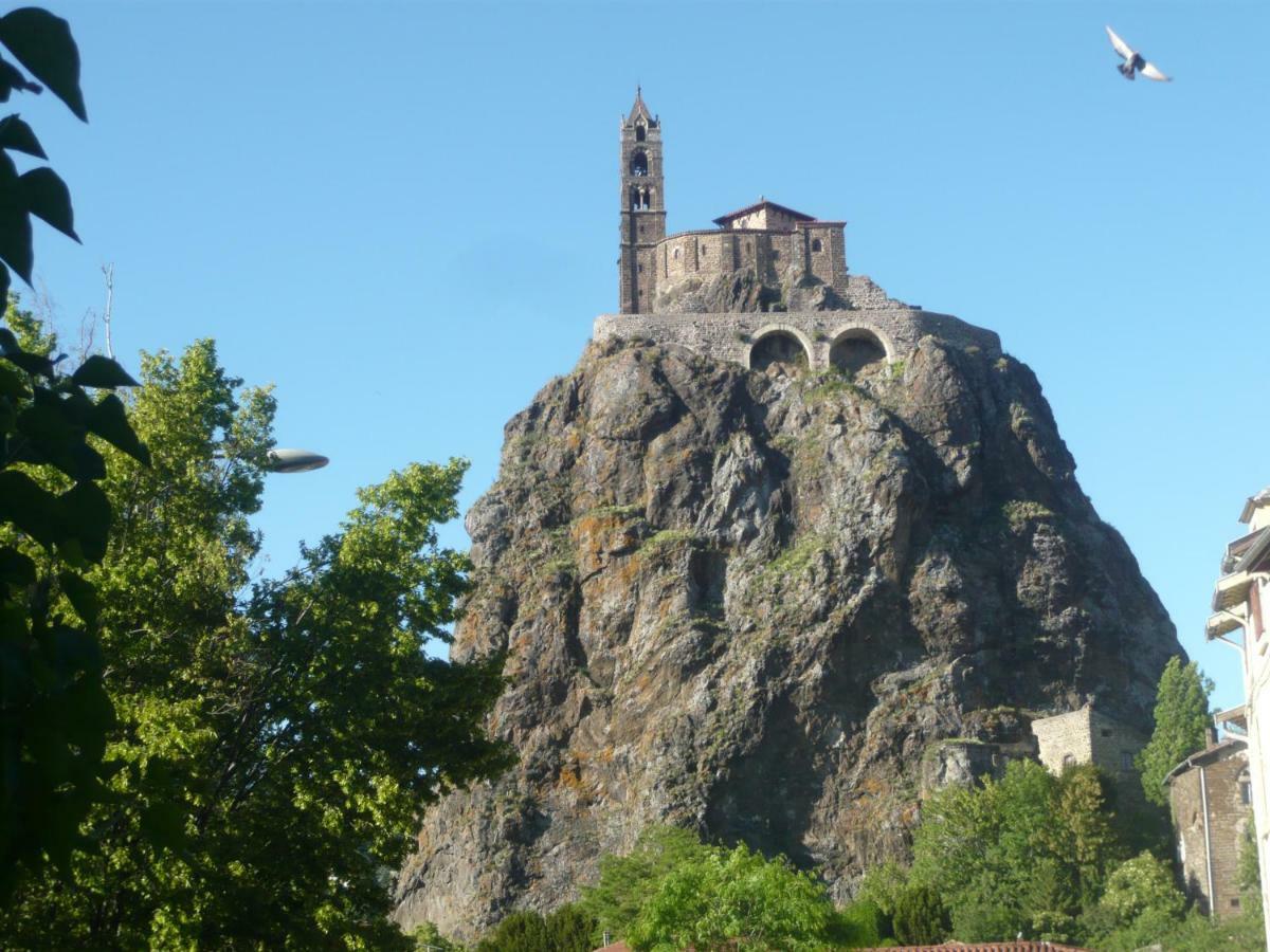 شقة Le Petit Dyke Le Puy-en-Velay المظهر الخارجي الصورة